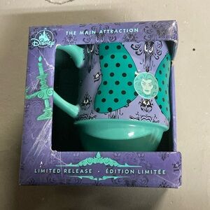 Disney Haunted Mansion Main Attraction Mug NEW
